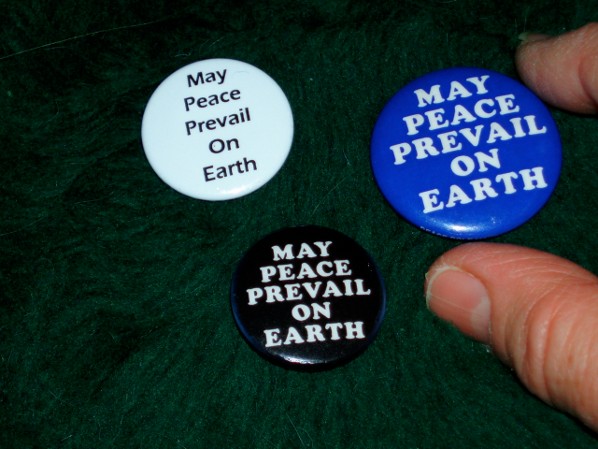 Peace Buttons